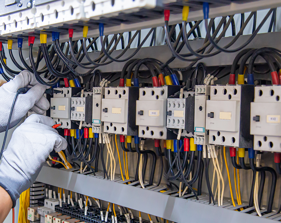 Instalaciones Eléctricas & Potencia